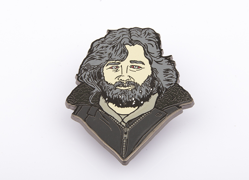 Hard-enamel badges with complex colors