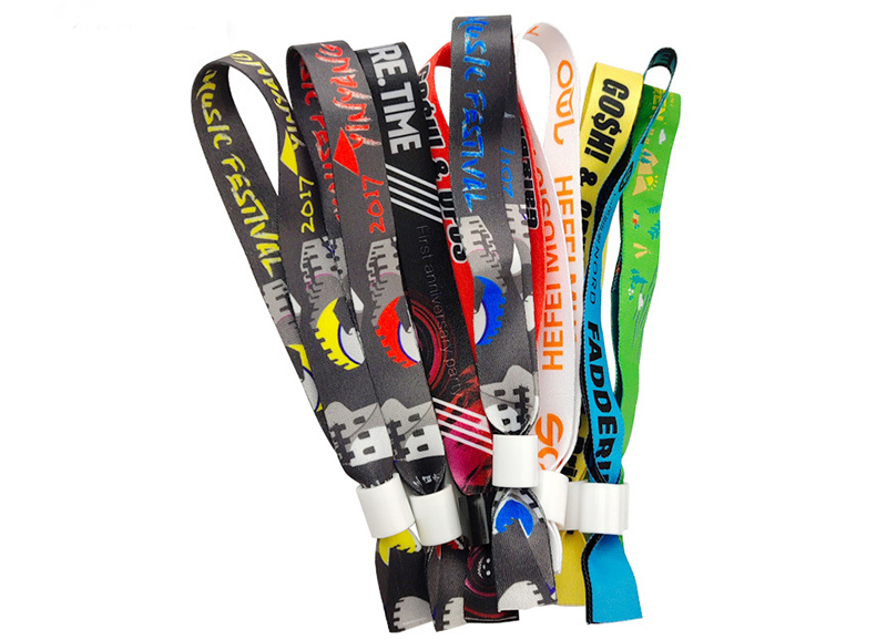 Hand strap (for large events)